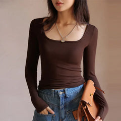 Chic Square Elegance